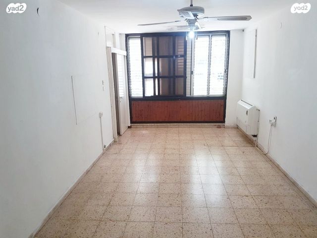 שרה אהרונסון 45