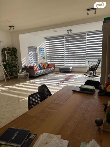 דירה, לויד ג'ורג' 3, לב תל אביב, לב העיר צפון, תל אביב יפו