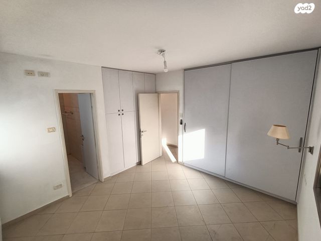 דירה, רקנאטי 12, אפקה, תל אביב יפו