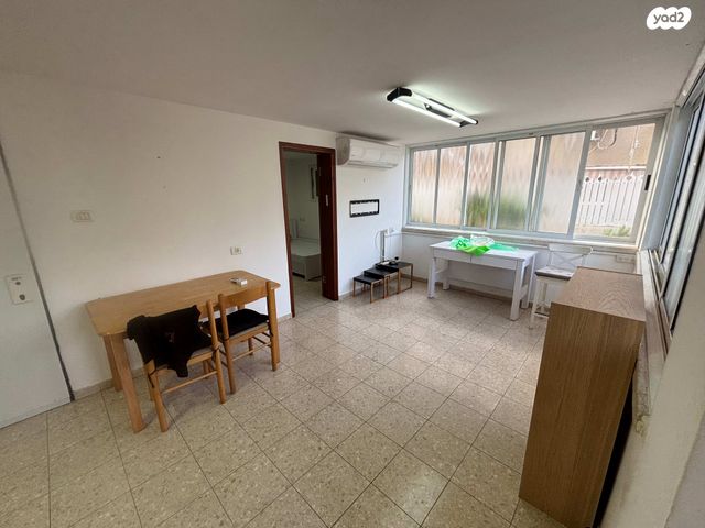 יחידת דיור, אלעזר 17, נאות המכבים, גן יבנה