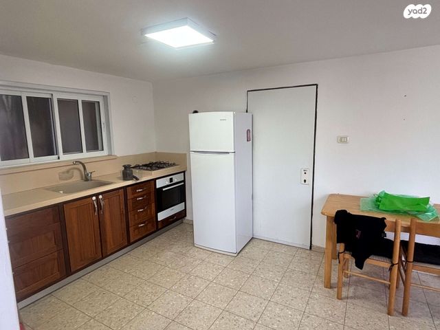 יחידת דיור, אלעזר 17, נאות המכבים, גן יבנה