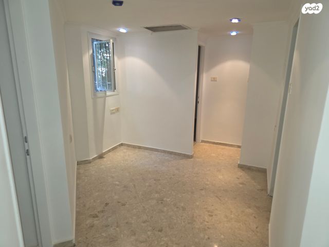 יהושע רבינוביץ 26