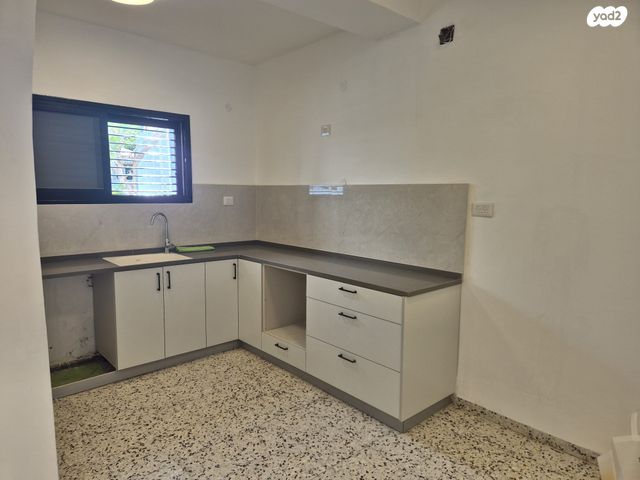 בית פרטי/ קוטג', אחד העם 39, קרית ים  א', קרית ים