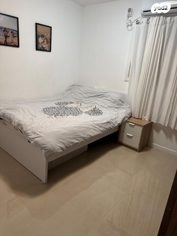 דירה, צ"ג בנות 28, רמב"ם, ראשון לציון