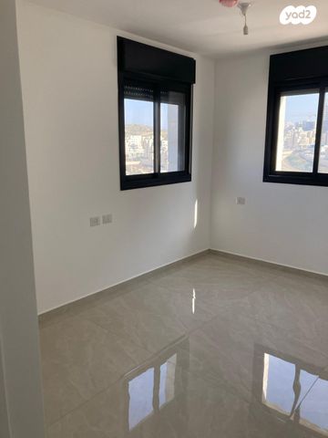 דירה, רב עמרם 1, איילת השחר / רמת בית שמש ד-3, בית שמש