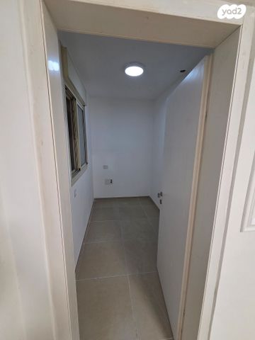 דירה, השקד 57, רכסים, רכסים