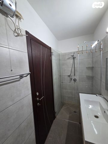 דירה, השקד 57, רכסים, רכסים