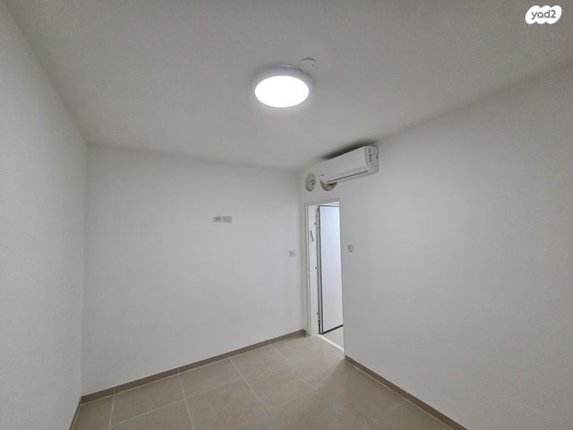 דירה, השקד 57, רכסים, רכסים