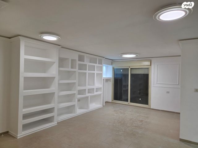 דירה, השקד 57, רכסים, רכסים