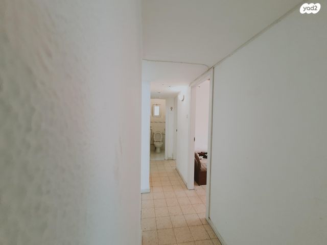 דירה, הרא"ה 6, שכונת יהלום, מרכז העיר ב, רמת גן