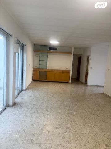 דו משפחתי, ישעיהו 3, רמת חן, רמת גן