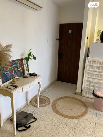 דירה, הצוקים 6, שיכון ג', קרית שמונה