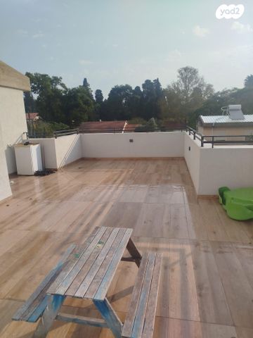 בית פרטי/ קוטג', עין השופט 1, עין השופט, עין השופט