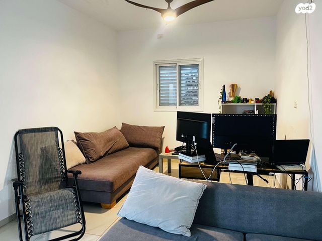 יחידת דיור, הגפן 16, שמשון, חדרה הצעירה, חדרה