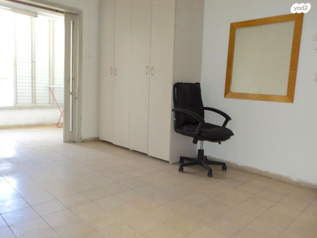 דירה, המעגל 11, שכונת חשמונאים, מרכז העיר א, רמת גן