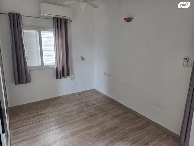 דירה, מעלה השואבה 10, שכונת גפן, רמת גן