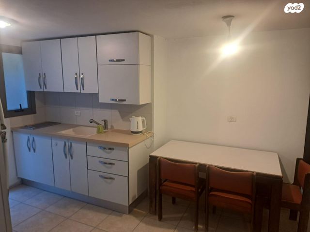 דירה, מזל עקרב 5, מתחם 11, הוד השרון