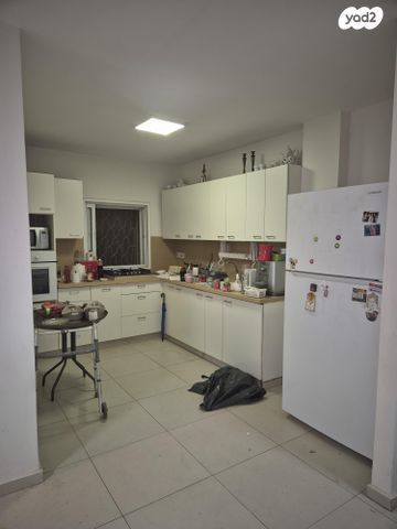 דירה, ארתור רופין 14, לב המושבה / מרכז העיר, פתח תקווה