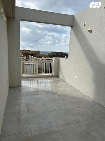 דירה, האתרוג 2, עבדון, עבדון