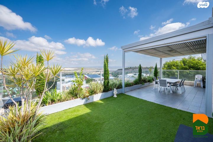 גג/ פנטהאוז, מול היקב, זכרון יעקב