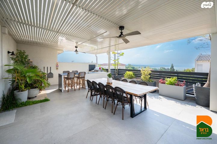 דו משפחתי, נווה שרת, זכרון יעקב