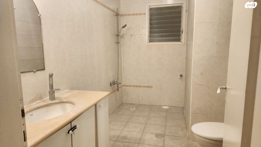 בית פרטי/ קוטג', שרונה