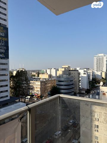 דירה, מלחמת ששת הימים 6, חדרה