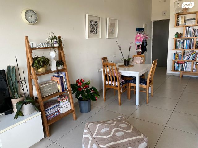 דירה, חרוזים, רמת גן