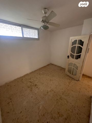 דירת גן, שכונה ב', באר שבע