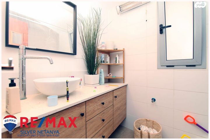 דירה, הנופר, קרית השרון, נתניה