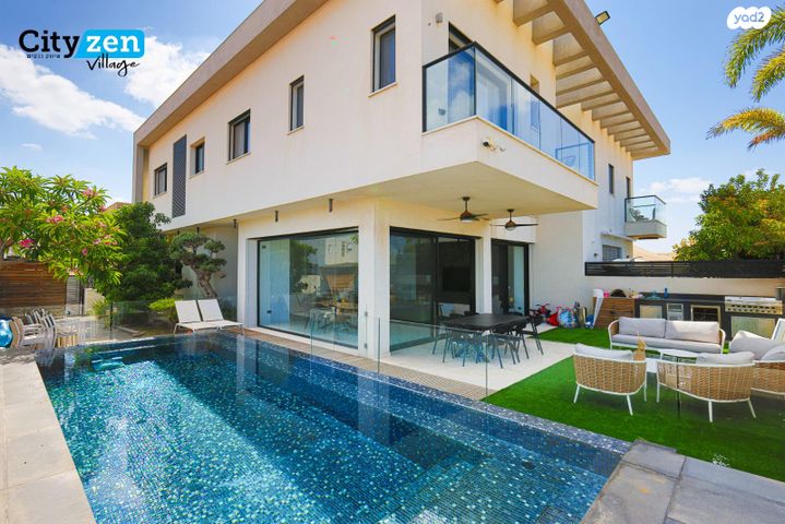 דו משפחתי, 212 מערב, אבן יהודה