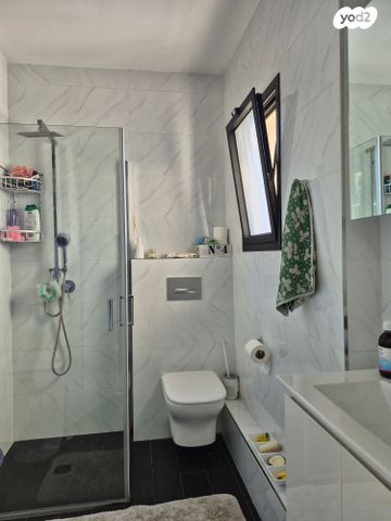 בית פרטי/ קוטג', גן יבנה