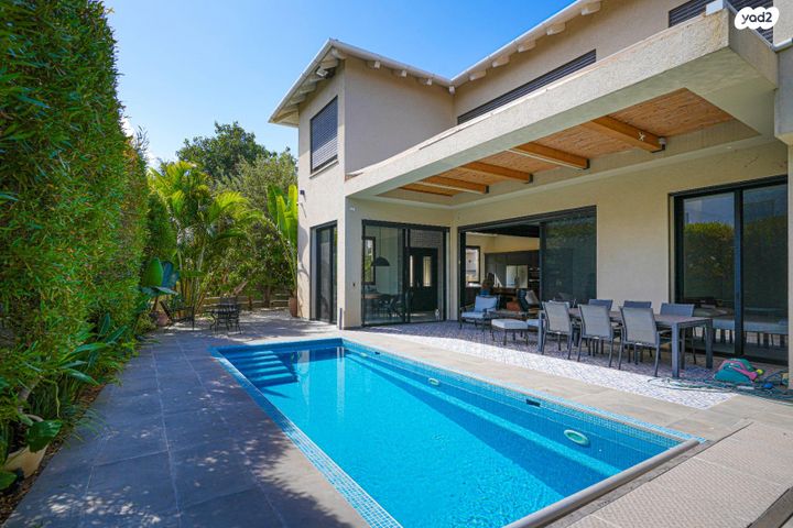 בית פרטי/ קוטג', 212 מערב, אבן יהודה