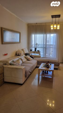 דירה, נחום שריג, רמות הרכס, באר שבע