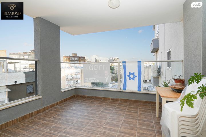 דירה, בארי 71, צפון מזרח מרכז העיר, נתניה