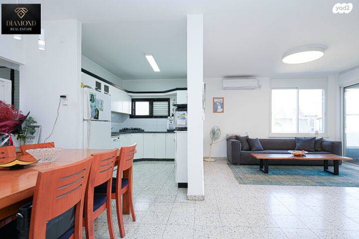 דירה, בארי 71, צפון מזרח מרכז העיר, נתניה