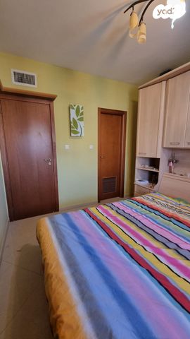 דירה, נחום שריג, רמות הרכס, באר שבע