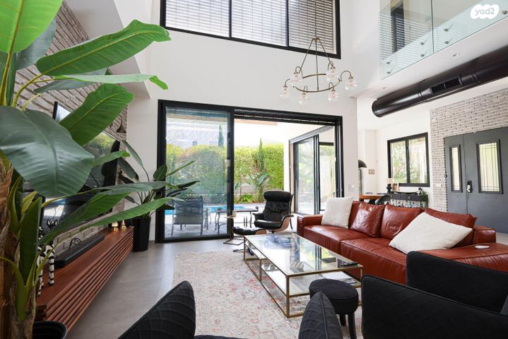 בית פרטי/ קוטג', 212 מערב, אבן יהודה