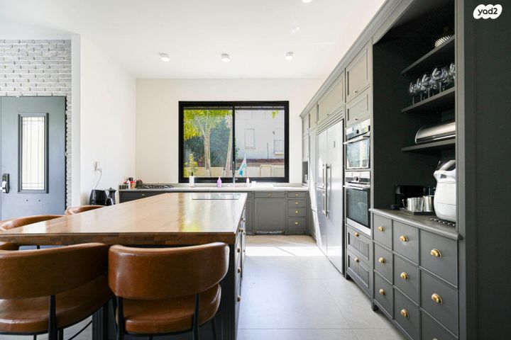 בית פרטי/ קוטג', 212 מערב, אבן יהודה