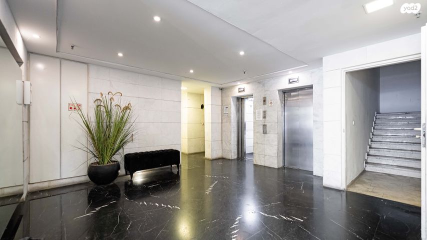 דירה, נחלת בנימין 132, פלורנטין, תל אביב יפו