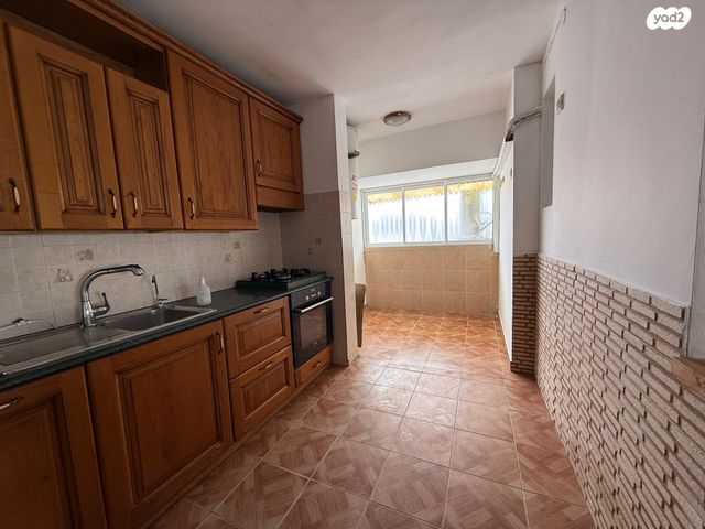 דירה, אהרון לובלין, גני אביב, לוד