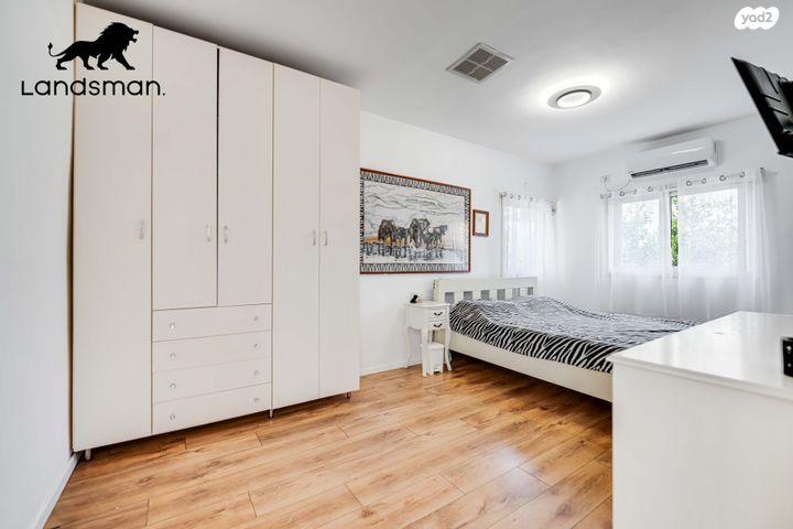 בית פרטי/ קוטג', יצחק שדה 20, קרית הפרחים - 2005, רעננה