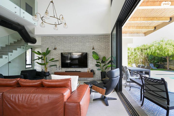 בית פרטי/ קוטג', 212 מערב, אבן יהודה