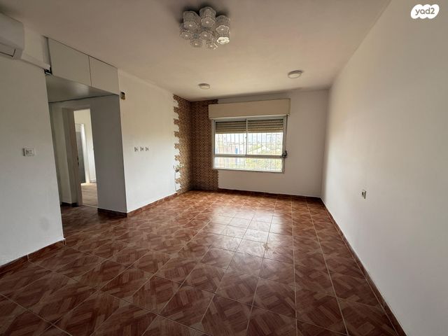 דירה, אהרון לובלין, גני אביב, לוד