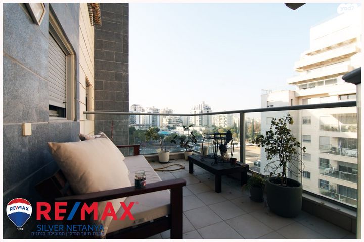 דירה, הנופר, קרית השרון, נתניה