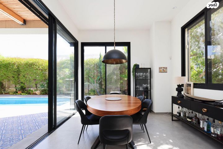 בית פרטי/ קוטג', 212 מערב, אבן יהודה