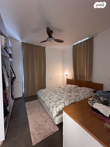 גג/ פנטהאוז, טיומקין, תל אביב יפו