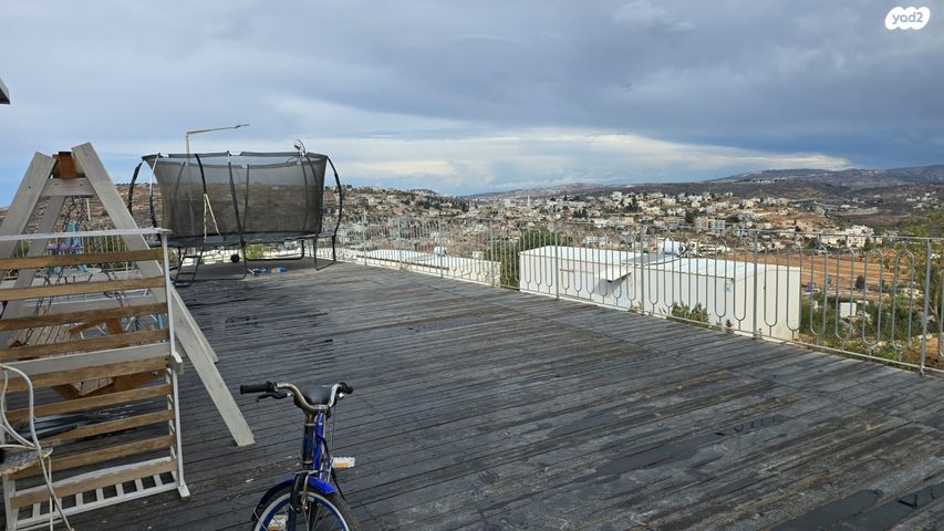 בית פרטי/ קוטג', האגוז, עלי