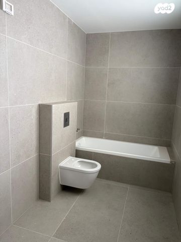 גג/ פנטהאוז, נתניה