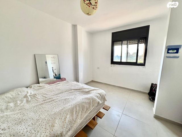 דירה, הרצליה